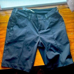 LuluLemon Golf Bermuda Shorts